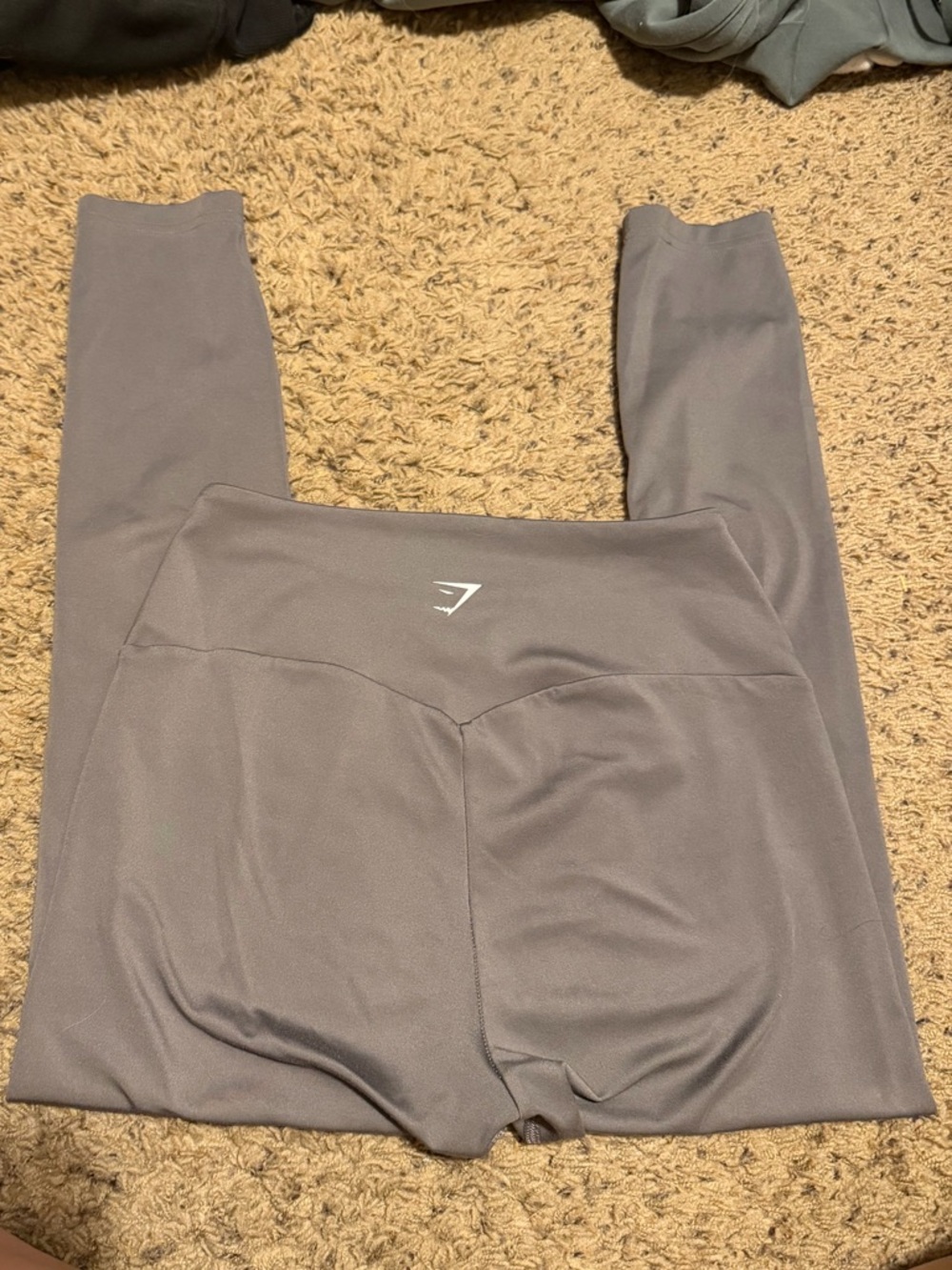 Gymshark Gray High-Waist cropped buttery soft Leggings size S - Picture 2 of 4